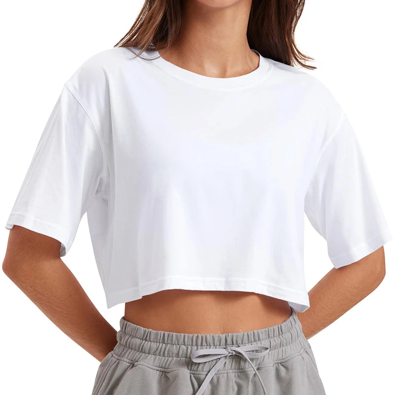 Camiseta Slim Lia – O Básico que Valoriza Seu Estilo