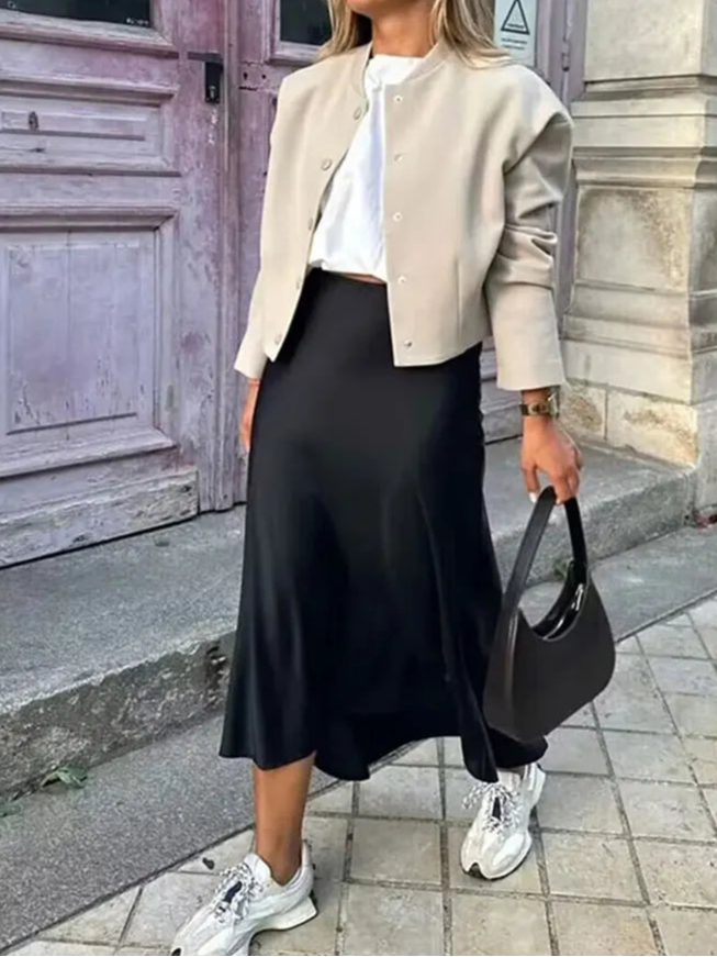 Saia Slim – Elegância e Conforto para mulheres com Atitude