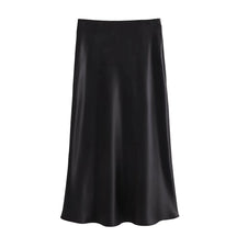 Saia Slim – Elegância e Conforto para mulheres com Atitude