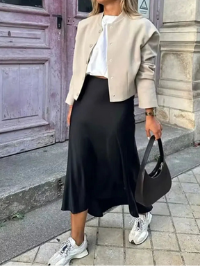 Saia Slim – Elegância e Conforto para mulheres com Atitude