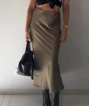 Saia Slim – Elegância e Conforto para mulheres com Atitude