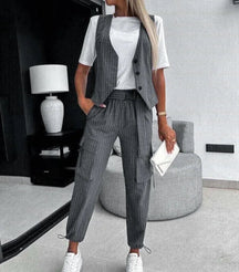 Womens Pant Sets New 2023 Striped Sleeveless Vest Set Casual Commuter Capris Two Piece Sets Womens Outifits